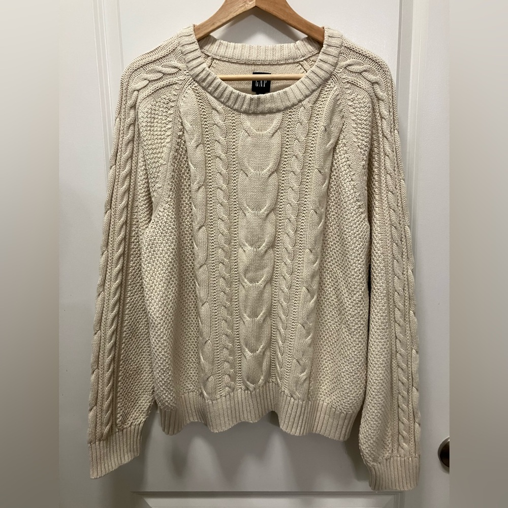 GAP Cream Cable Knit Sweater
